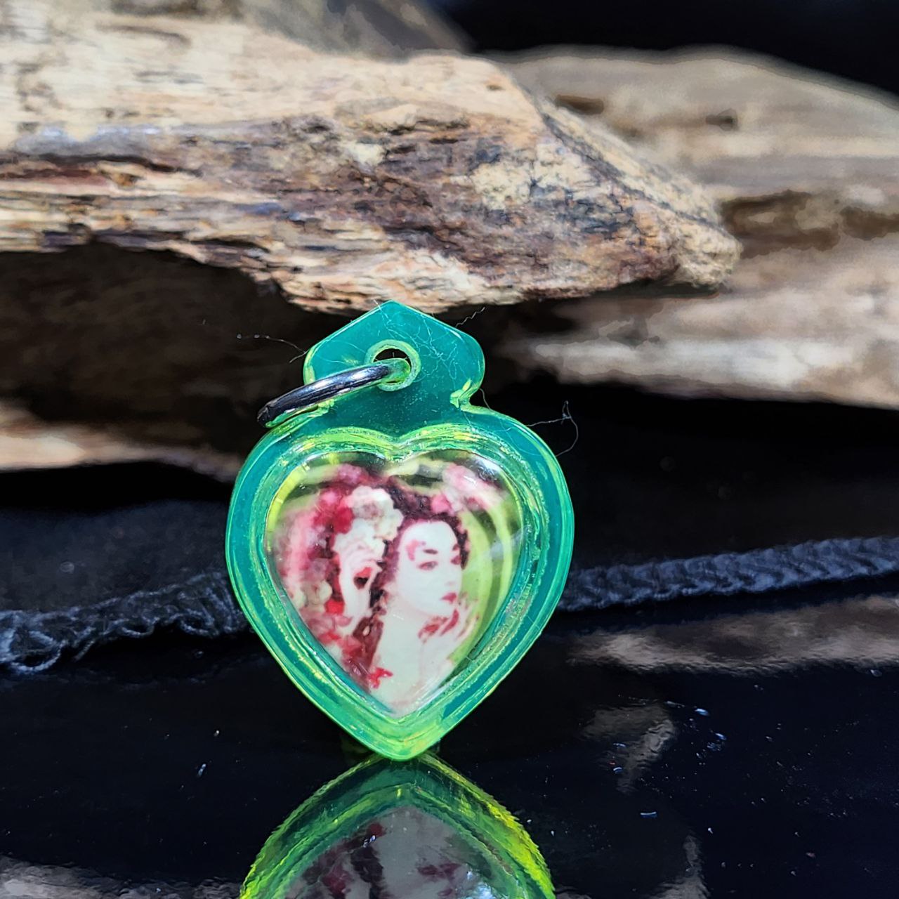 ARCHAN GONG啊赞公迷你心形九尾狐仙（透明青亚克力防水壳） | SAN Pin Selection